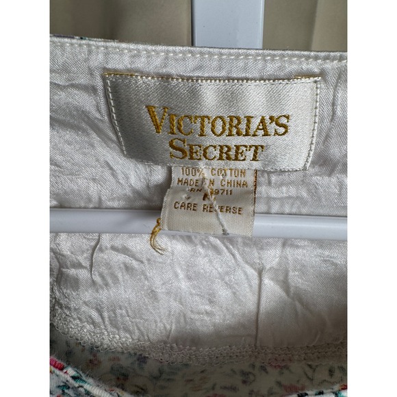 Vintage Victoria's Secret Gold Label Floral Cotton Nightshirt Multicolor – L - Picture 3 of 6